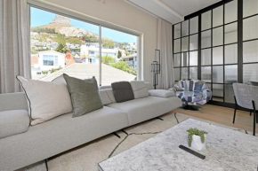 Eden - 2Bed Getaway in Bantry Bay with Views of Lions Head